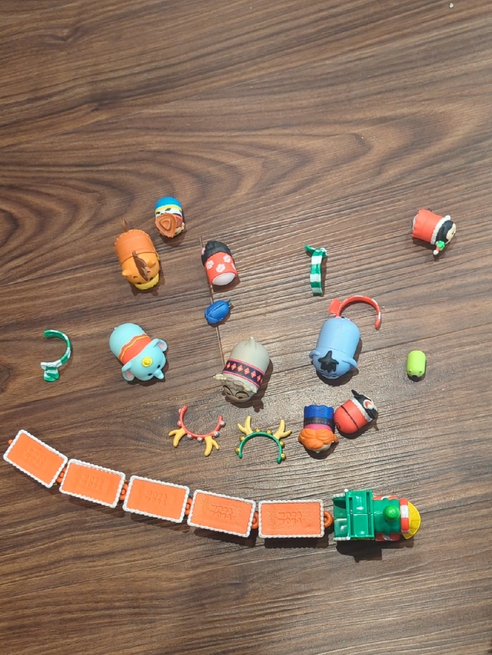 Tsum Tsum figures plus Christmas  characters and accessories